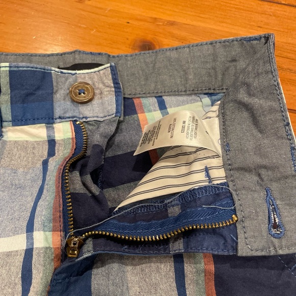 Nautica Shorts - Picture 2 of 5